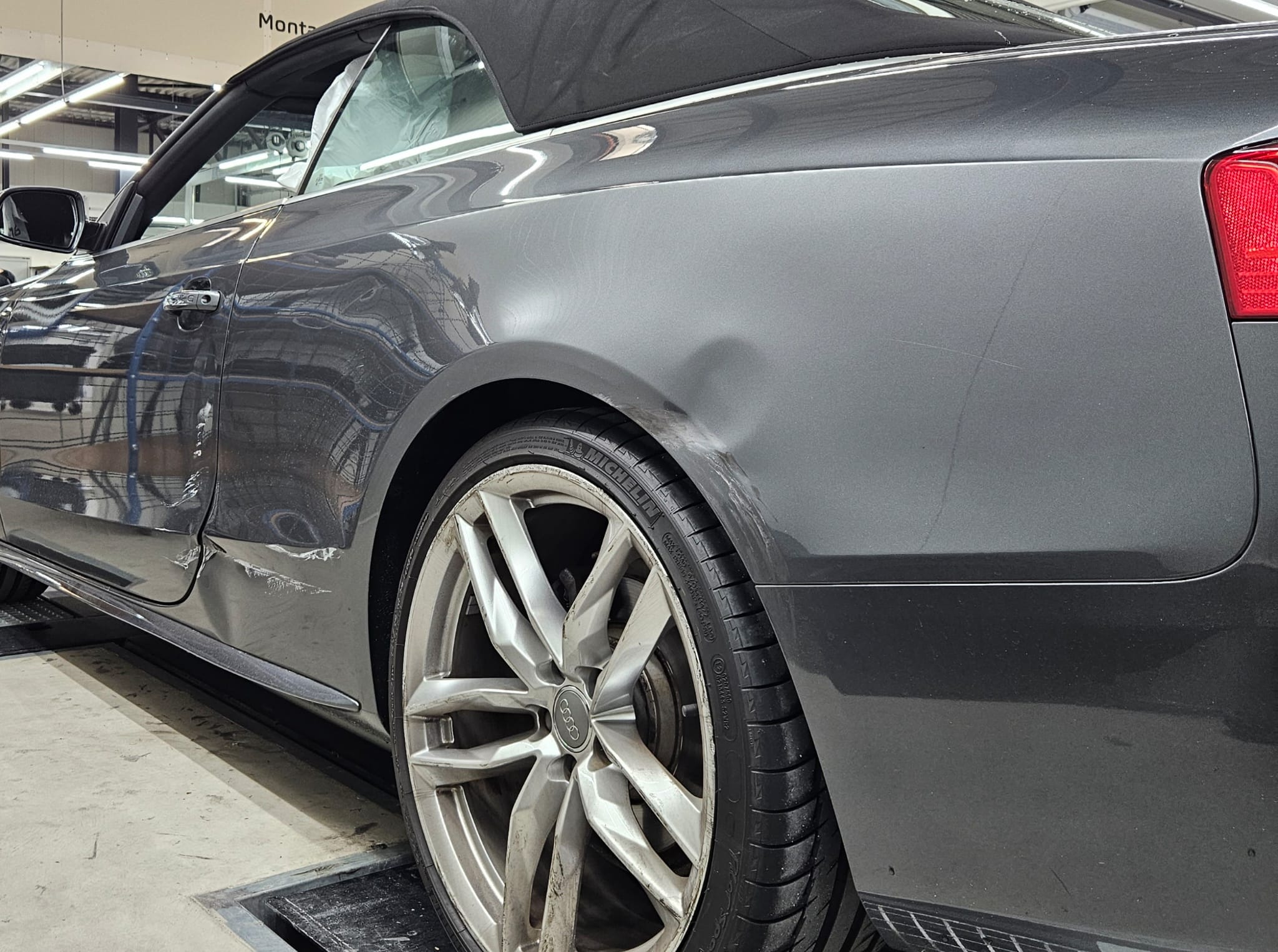 Audi A5 Cabrio Seitenschaden