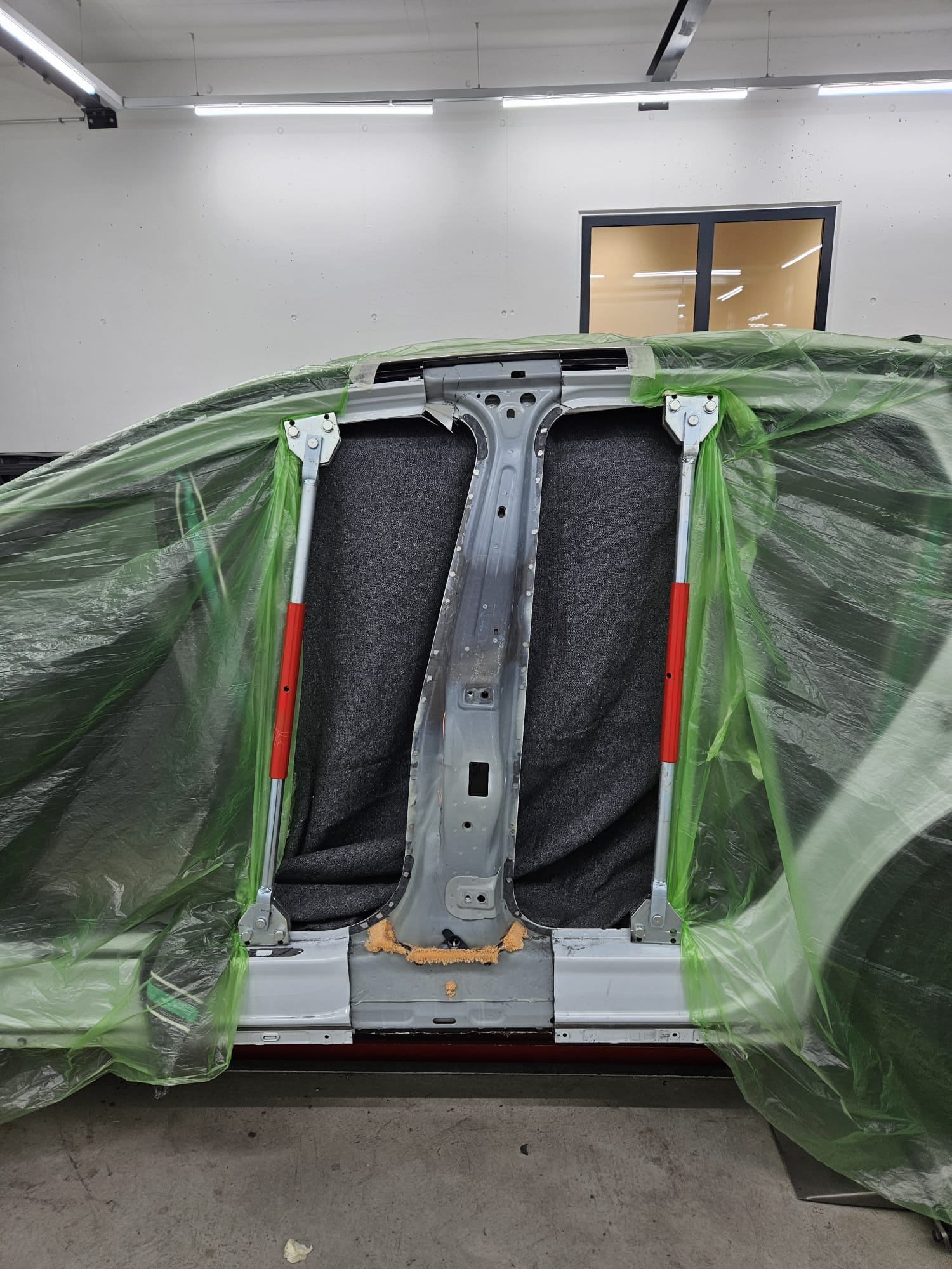 VW ID4 Elektro B-Säule Neu