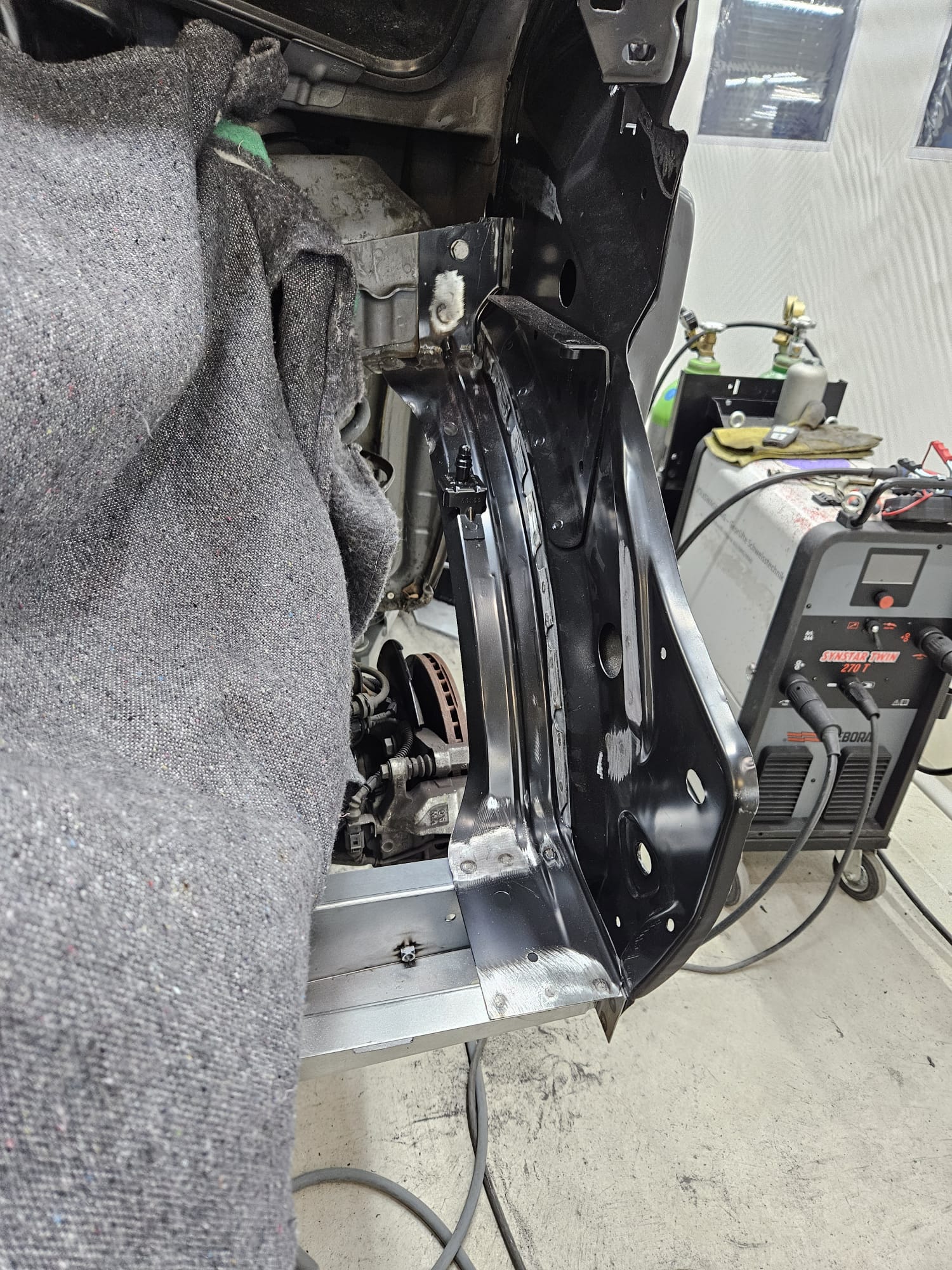 VW T6 Unfall Teilersatz