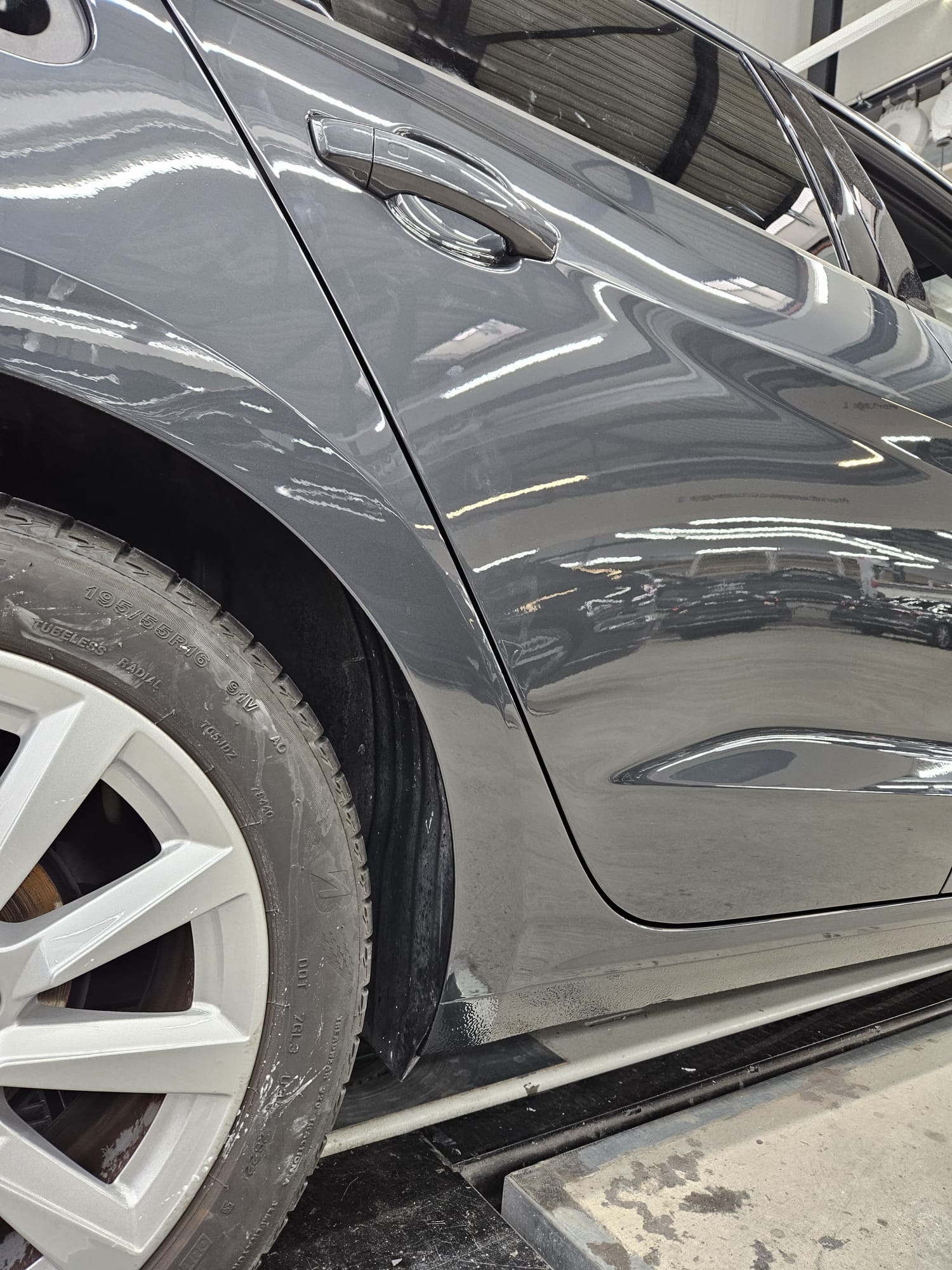 Audi Seitenwand Instandsetzung